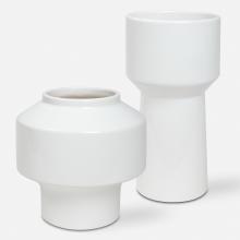  18049 - Illumina Abstract White Vases, Set/2